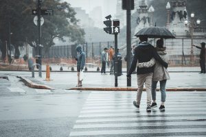 雨の日デート何をする